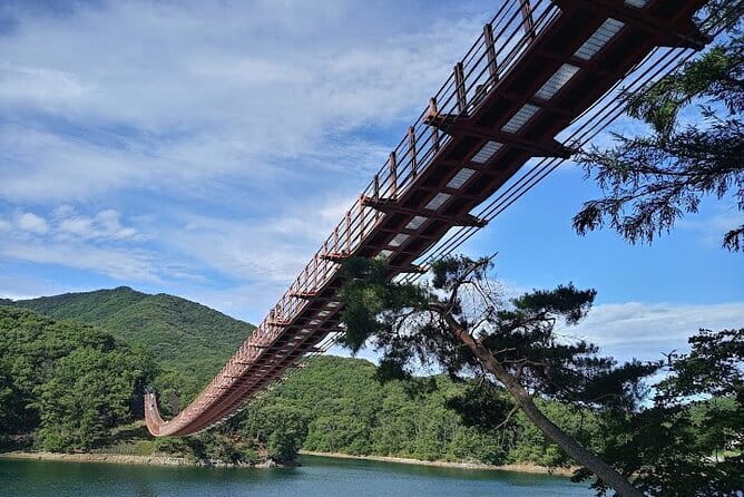 Private Guided Tour in DMZ with Lake (Optional Incheon Layover) - Imjingak Pyeonghoa-Nuri Park: Where the Story Starts With Displacement