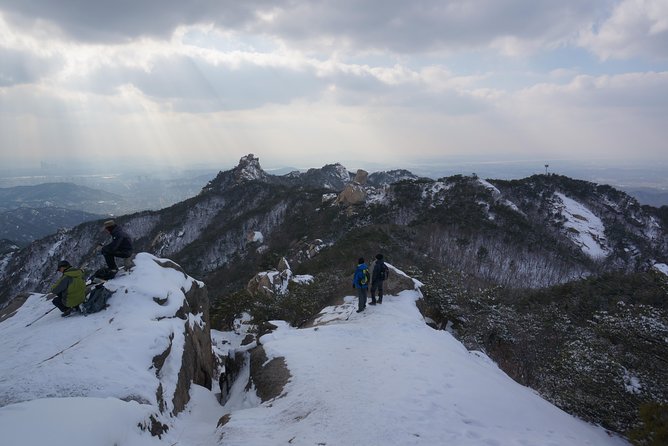 Private Hiking tour to Bukhansan Peak(Baegundae: 836.5m) with Mountain Expert - Seasons in Bukhansan: Spring Leaves, Summer Valleys, Autumn Color, Winter Snow