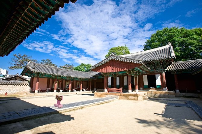 Private Jeonju Hanok Village - Culinary tour - Gyeonggijeon Shrine: Yi Dynasty memorial portraits and family history