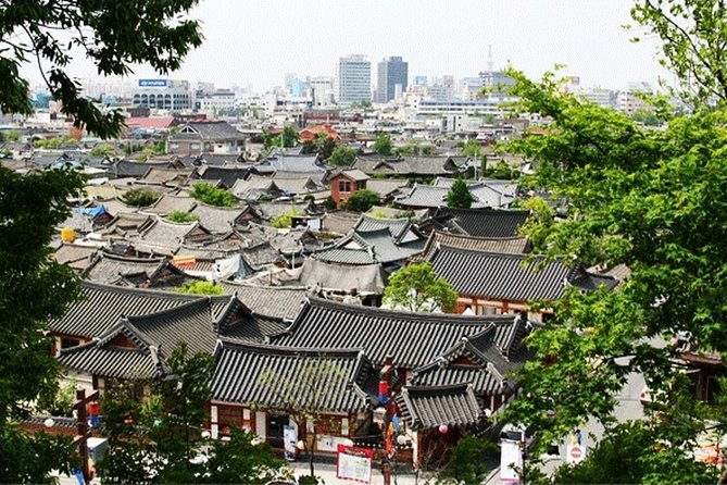 Private Jeonju Hanok Village - Culinary tour - The food reality: bibimbap and a meal you may pay for
