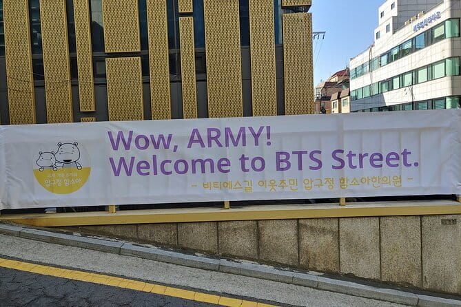 Private K-pop boyband Location Tour from Seoul City with Pickup - Stop 3: Dosan-daero restaurant, where BTS ate before debut