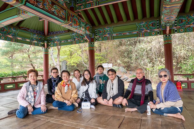 Private Tour around Suwon UNESCO Fortress and Korea Folks Village - Stop 1: Hwaseong Fortress, UNESCO walls with two strong takeaways