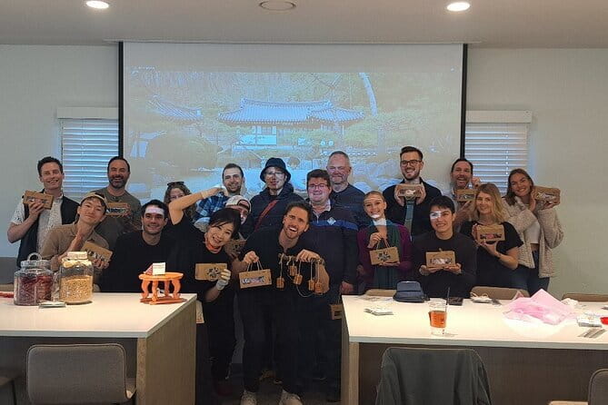 Private Tour: DMZ Aegibong & Korean Culinary Workshop Experience - Stop 2: Gyeonggi-do farming heritage, gochujang workshop, and a hands-on lunch