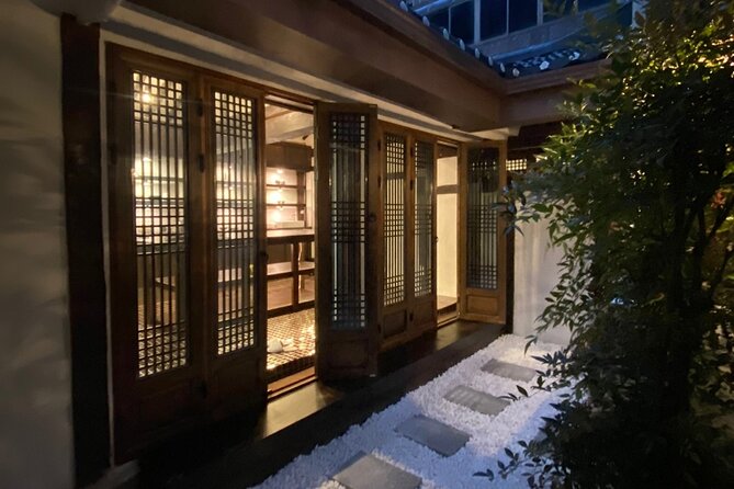 Royal Seoul Cooking Class in a 100-Year-Old Hanok - Key highlights at a glance
