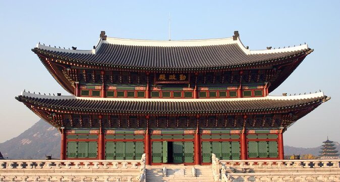 Seoul City Half Day Tour-Gyeongbok Palace Guard Changing Ceremony - Key things that make this tour work