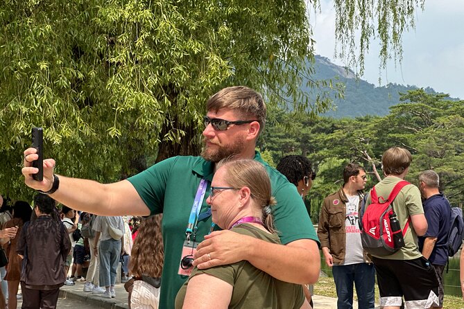 Seoul City Half Day Tour-Gyeongbok Palace Guard Changing Ceremony - Gyeongbokgung Palace and the Changing of the Guard at Gwanghwamun Gate