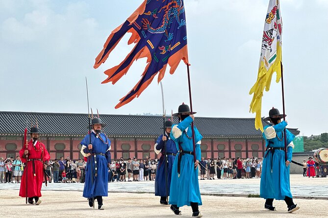 Seoul City Half Day Tour-Gyeongbok Palace Guard Changing Ceremony - The ginseng center stop: what it is, and how to keep it from annoying you