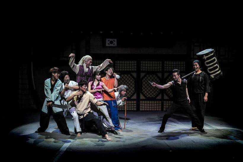 Seoul: Comic Martial Arts Performance JUMP Show Ticket - Getting to the JUMP Theatre and picking the right showtime