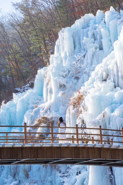 Seoul: Eobi Ice Valley, Alpaca World, Nami Island and More - Eobi Ice Valley: icicles, photos, and why it comes first