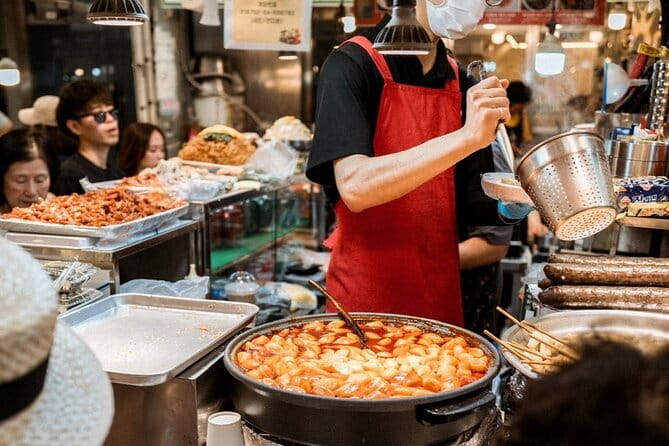Seoul Food: Banchan, Bibimbap, and Beyond - Gyeongbokgung Palace and Bukchon Hanok Village: Royal and Everyday Korea Side by Side