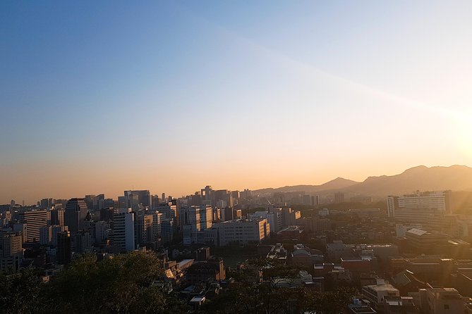 Seoul: Gyeongbok Palace, Bukchon Village, and Gwangjang Tour - Finishing at Gwangjang Market, where you actually eat like a local