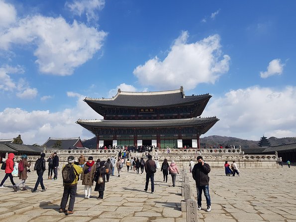 Seoul: Gyeongbok Palace, Bukchon Village, and Gwangjang Tour - Price and value for about four hours with guide, admissions, and transport
