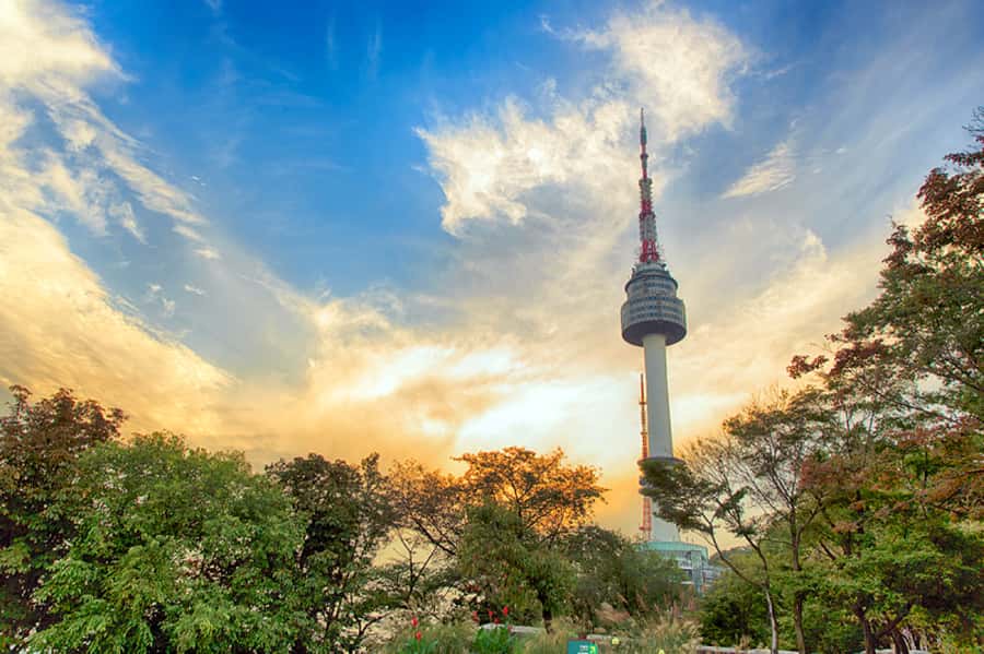 Seoul: Gyeongbokgung / Hanok Village / N Seoul Tower - Why Gyeongbokgung, Bukchon, and N Seoul Tower make one smart circuit