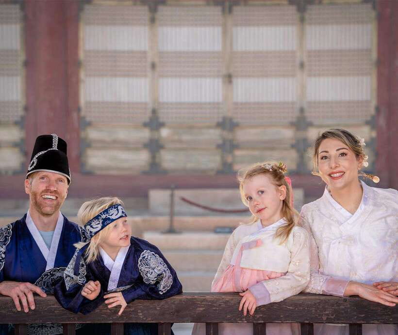 Seoul: Hanbok Rental with Gyeongbokgung Palace Entry - The Biggest Practical Risks: Crowds, Heat, and Stairs
