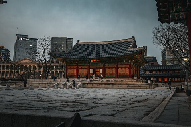 Seoul History Tour: Dark Past & Market Street Flavors - Dilkusha (Albert W. Taylor House): international support in plain sight