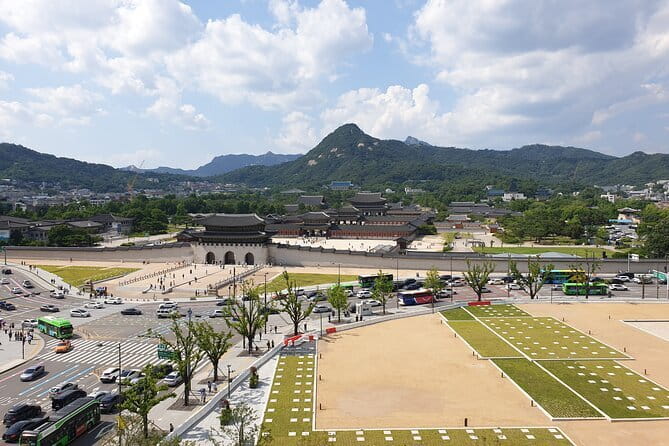 Seoul History Walking Tour - How the 3.5-hour route maps 630 years of change