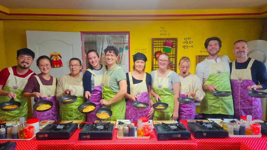 Seoul: Korean Cooking Class at a Local Home and Market Tour - Key takeaways before you go
