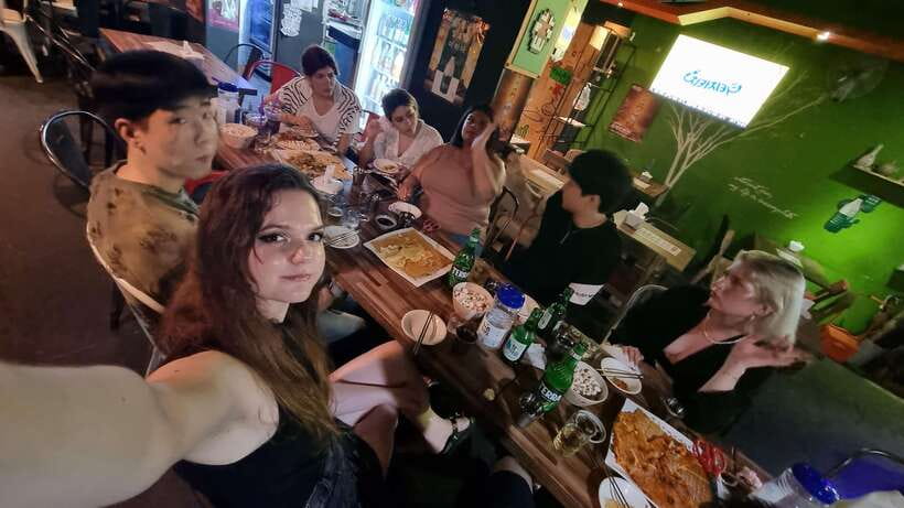 Seoul: Korean Drinking Games Night (non-drinkers welcome) - The 2-hour pace: short enough for energy, long enough to actually learn