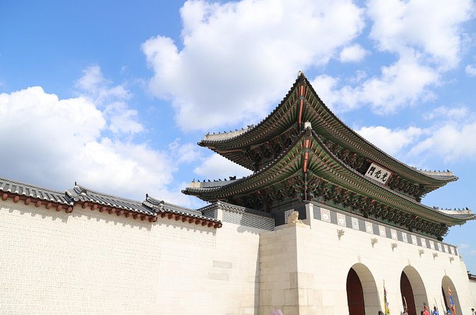 Seoul Layover Private Tour from Incheon Airport - Stop 4: Jogyesa Temple as your calm center-of-Seoul break