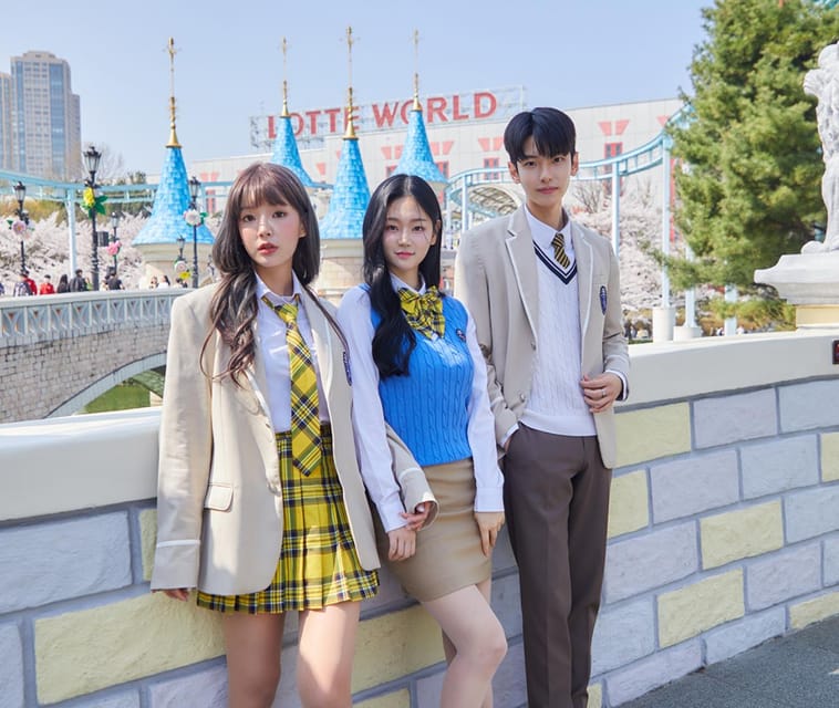 Seoul: Lotte World 1 Day Pass & Korean School Uniform Rental - Price and value: is $81 per group up to 2 a good deal?