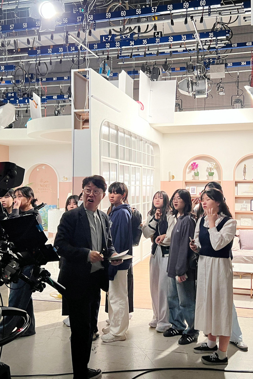 Seoul: MBC Insider Live K-Drama Rehearsal & VIP Studio Tour - Transport and timing: a 7-hour day that still feels manageable