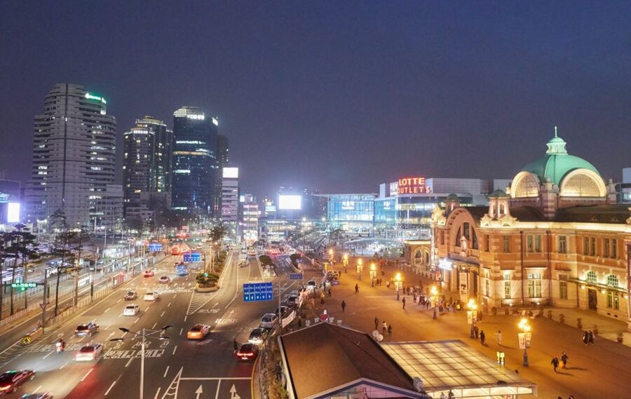 Seoul: Moonlight Rainbow Fountain Show Night Tour - Meeting point, pickup, and how you start moving right away