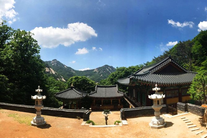 Seoul Mountain Hike: Temples, Folklore & Traditional Meal - Weather, Timing, and What to Wear for a 1:30 pm Start