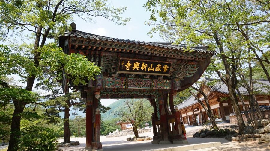 Seoul: Mt Seorak + Naksansa Temple or Nami Island Group Tour - Cable Car Reality Check: When It Helps and When You Should Skip It