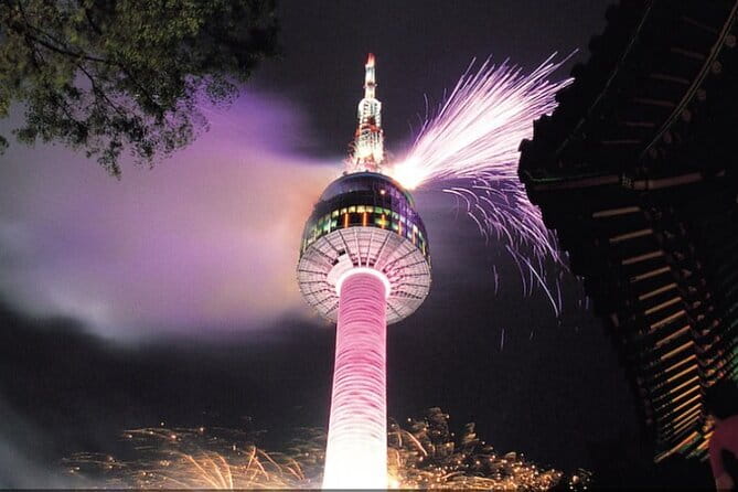 Seoul: N Tower Observatory Ticket - Love Locks and the Sky Restrooms photo break