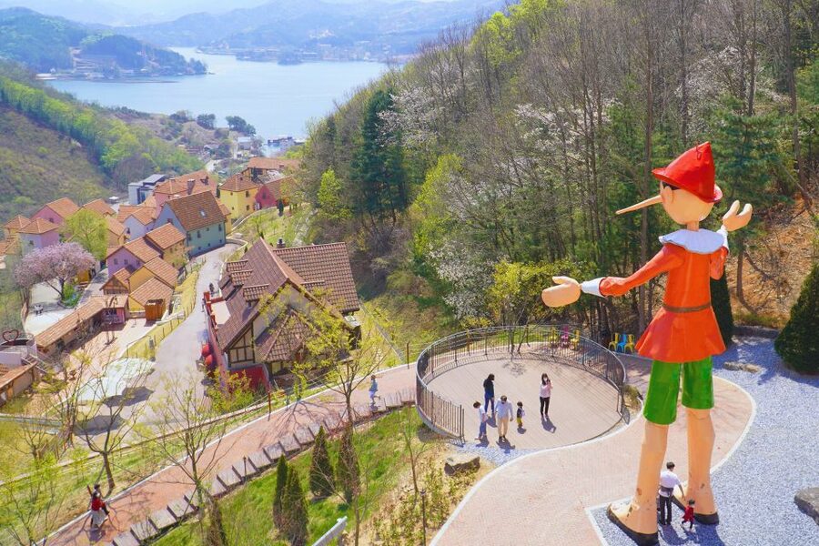 Seoul: Nami and Petite France Tour with Optional K-Garden - Optional Garden of Morning Calm: 20 themed areas for calmer, slower walking