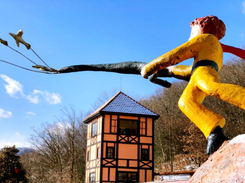 Seoul: Nami, Petite France, Italian Village, Railbike Option - Italian Village, Pinocchio and Da Vinci art stops
