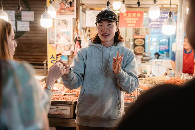 Seoul: Night Market Food Tour with Local Guide - Gwangjang Market at night: why this tour works
