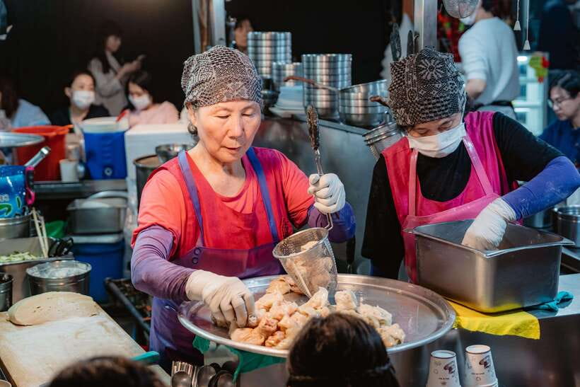 Seoul: Night Market Food Tour with Local Guide - Practical tips so you get the most from the night
