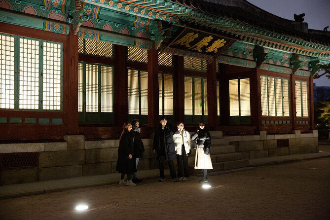 Seoul Night Palace & Market Food Tour with Vehicle - Should You Book the Seoul Night Palace and Market Food Tour?