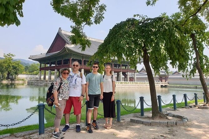 Seoul Private Custom Walking Tour with A Guide (Private Tour) - Key highlights to pay attention to