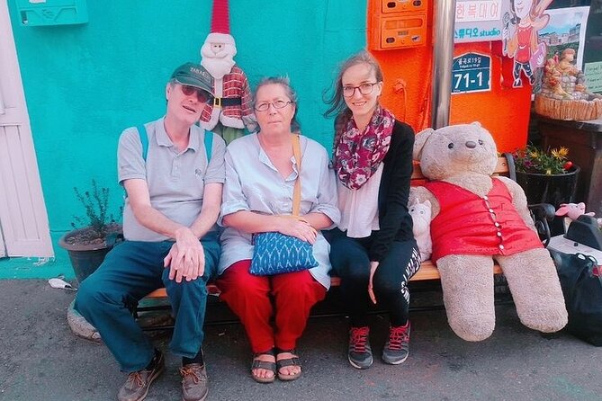 Seoul Private Custom Walking Tour with A Guide (Private Tour) - Food and Shopping Stops, Guided by What You Actually Want