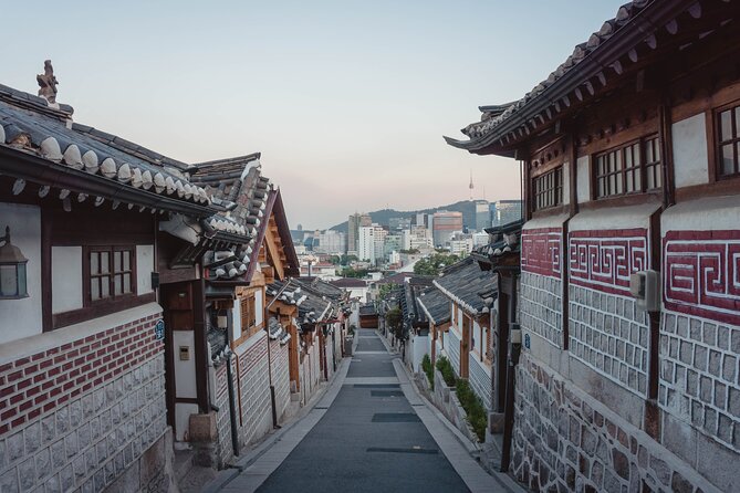 Seoul Private Walking Tour with a Local - What the walk actually feels like in Seoul