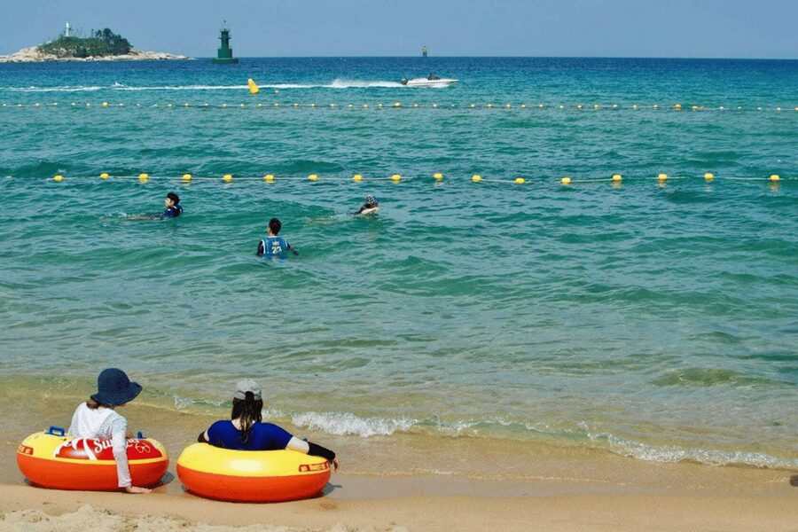Seoul: Sokcho beach, market, hot spring and Seorak Cable Car - Sokcho + Seoraksan in one day: why this combo works