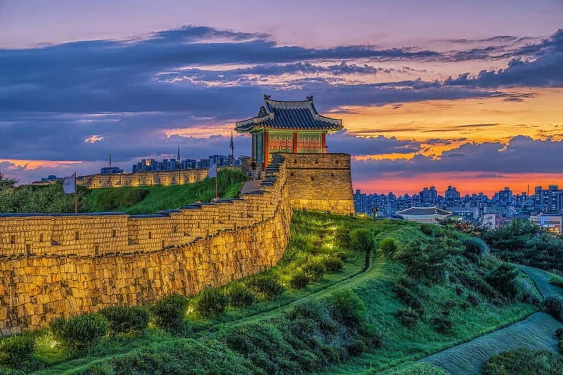Seoul: Suwon Hwaseong Fortress & Korean Folk Village Tour - What this day trip really feels like
