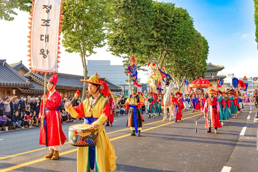 Seoul: The 62nd Suwon Hwaseong Cultural Festival Day Tour - Picking the right format: Sept 27 vs Sept 28 vs Sept 29 to Oct 4