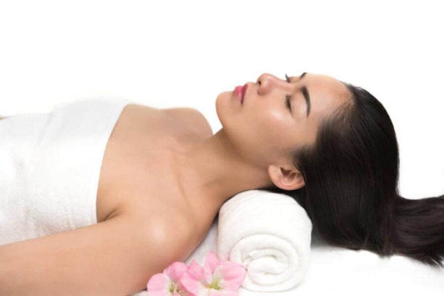 Seoul: Traditional Korean Hair and Scalp Care Beauty Tour - Therapeutic scalp massage, Korean technique meets comfort