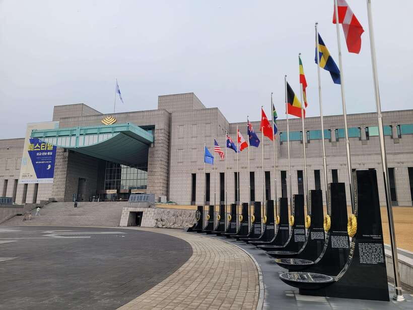 Seoul: War Memorial of Korea Private Guided Museum Tour - Quick hits before you go