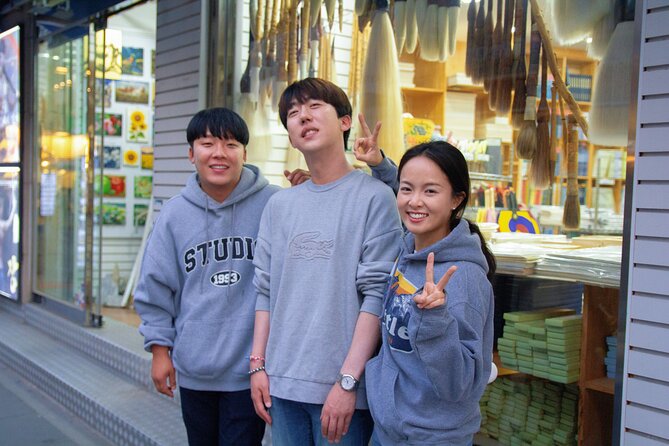 Small Group (7pax) Seoul Tour with Pickup/Dropoff (No Shopping) - Gwanghwamun Square and Gyeongbokgung Palace: The Core Start