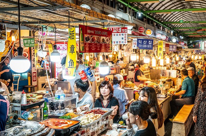 Small Group (7pax) Seoul Tour with Pickup/Dropoff (No Shopping) - Gwangjang Market: Where Seoul Food Culture Feels Real