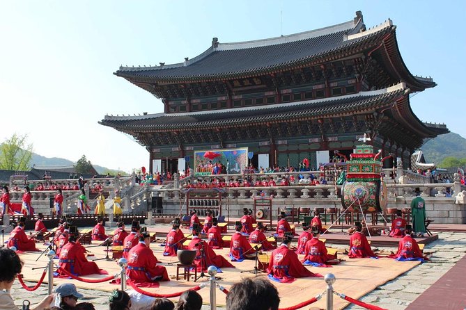 Small-Group Seoul Tour with Gyeongbokgung Palace (hotel pick-up) - 5 Quick Things You’ll Notice on This Seoul Highlights Tour