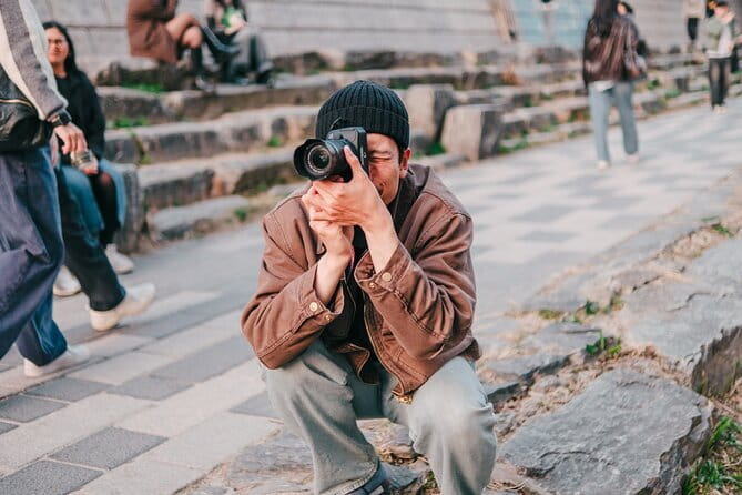 Street photoshoot and Seoul Hidden gem History Walking Tour - Entering Jongmyo’s royal past and Joseon rituals