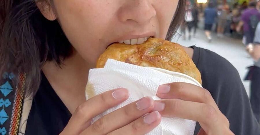 Taste hidden street food in Seoul with a 2.5h food tour - Who this food tour suits (and who should think twice)
