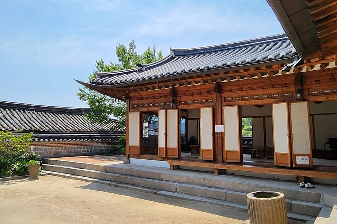Traditional Gourmet - House of Baek Inje: hanok design details that shape daily life