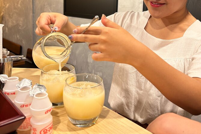 Traditional Soju Class and Makgeolli Tasting in Seoul - Premium Makgeolli: What You Learn Before Touching the Soju