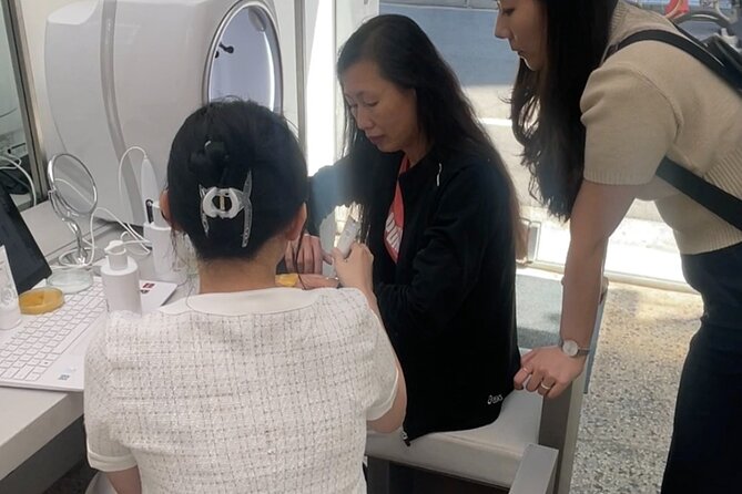 Ultimate K-beauty Experience: from Make up to Photoshoot - Hair and Makeup Like a K-pop Idol (Without Needing Makeup Skills)